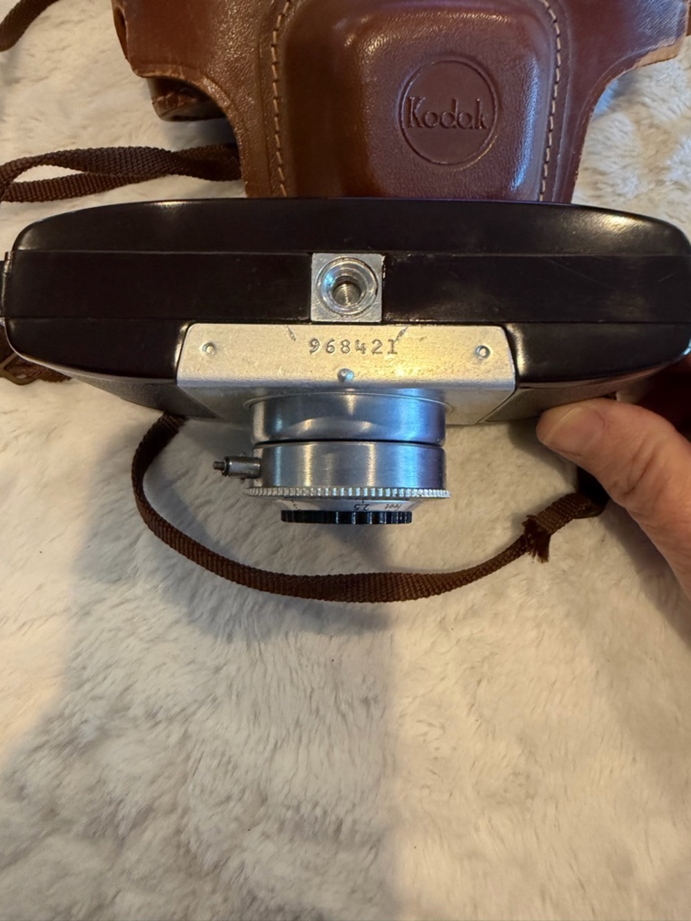 VINTAGE KODAK PONY 135 MODEL C CAMERA W/BRN LEATHER CASE POOR COND. UNTESTED - Picture 5 of 14
